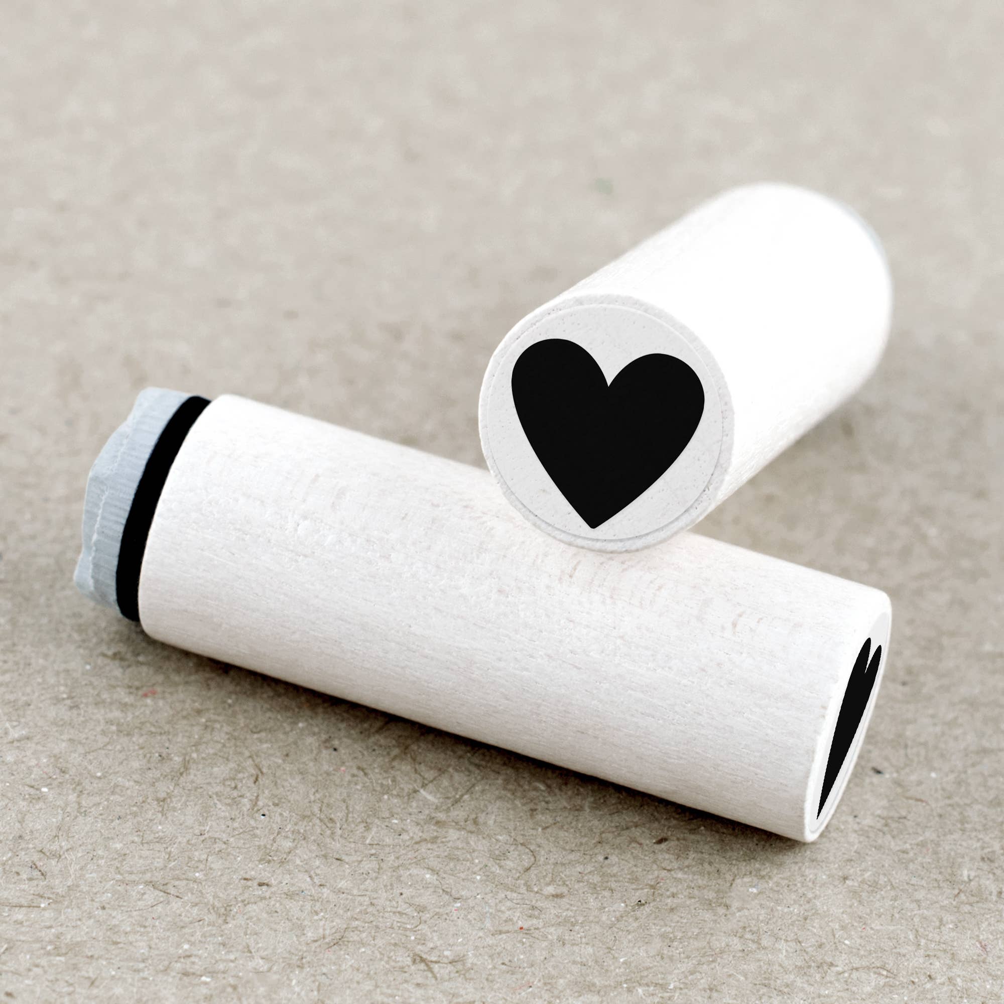 MINI RUBBER STAMP // FILLED HEART