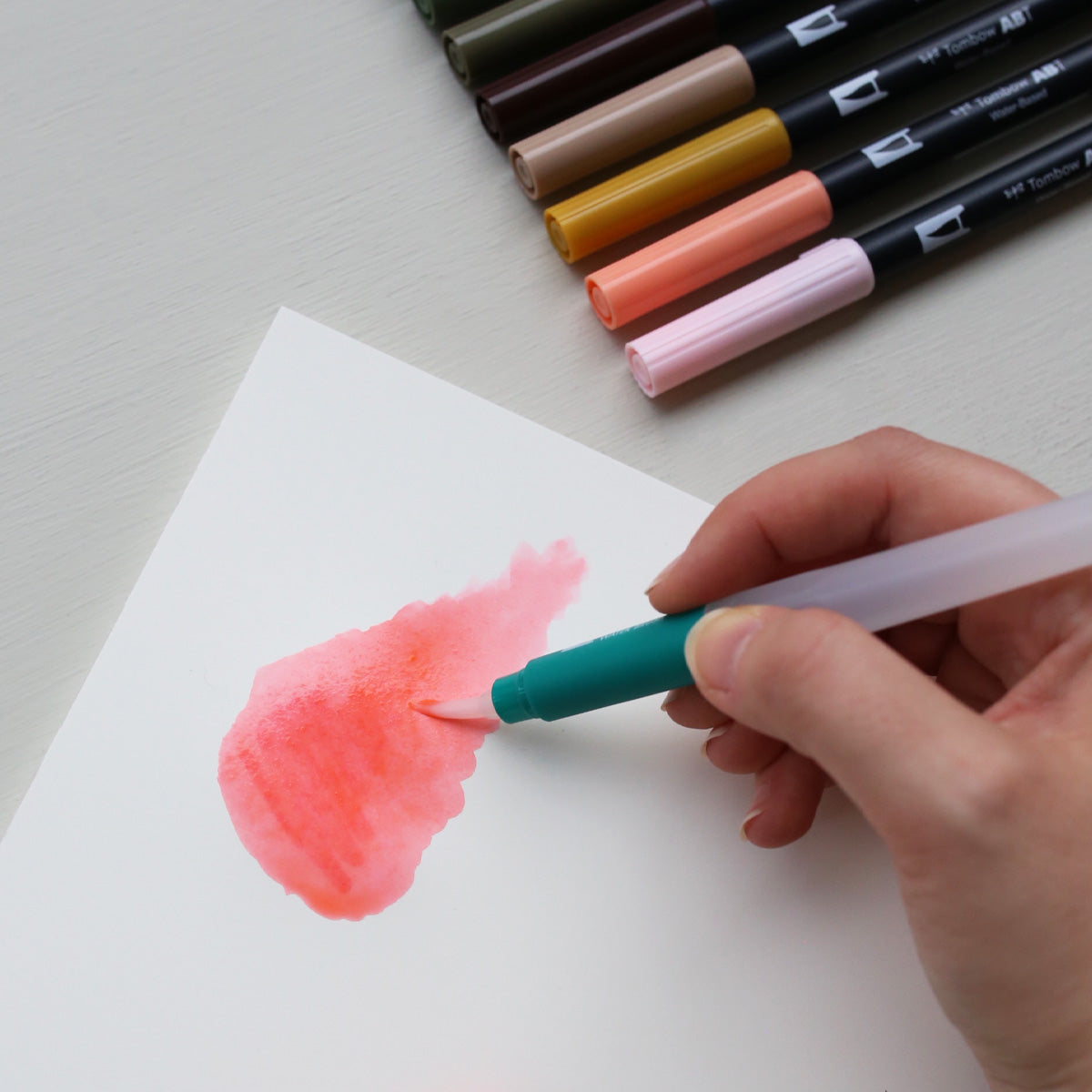 WATER BRUSH PEN // MEDIUM BRUSH TIP