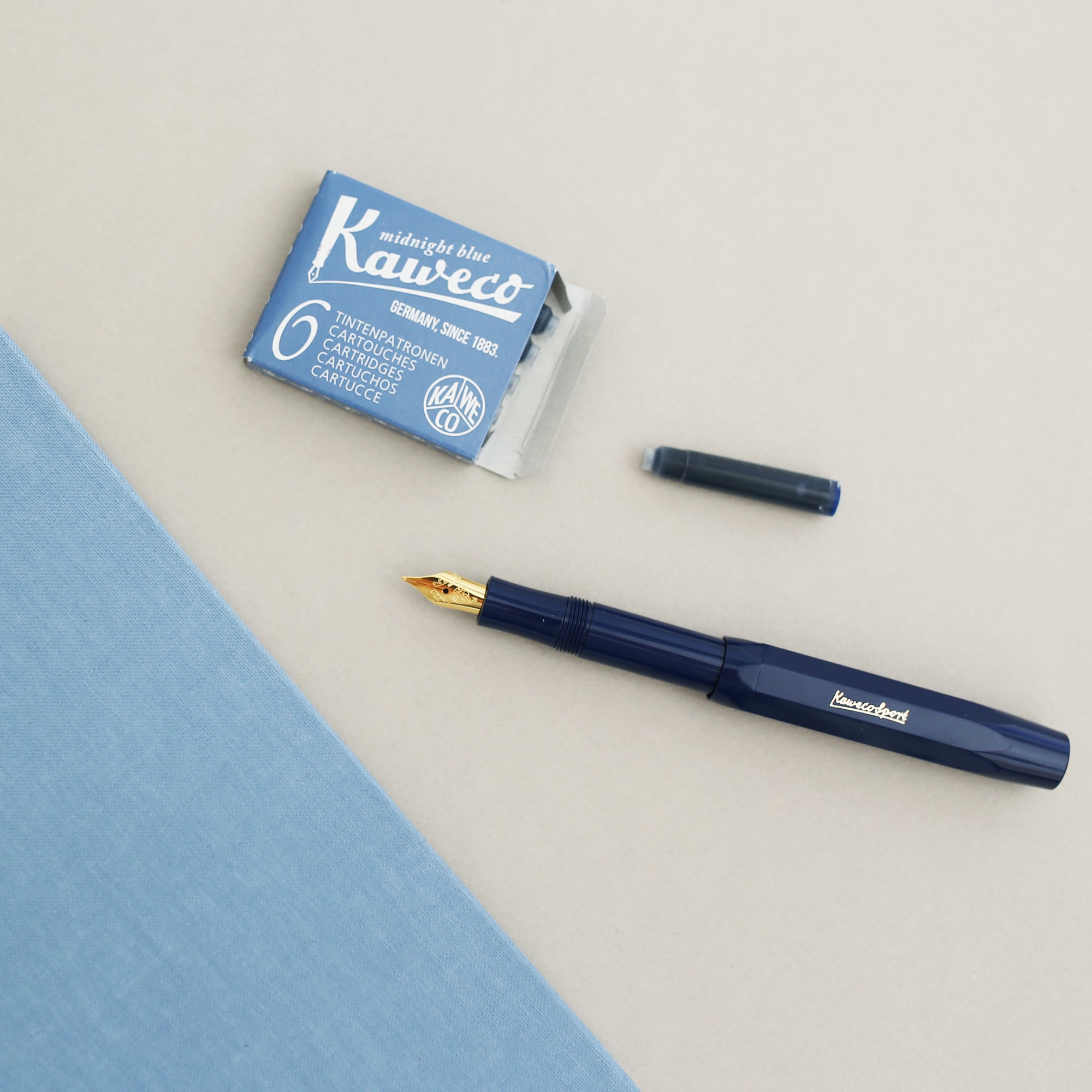 KAWECO CLASSIC SPORT FOUNTAIN PEN M // NAVY
