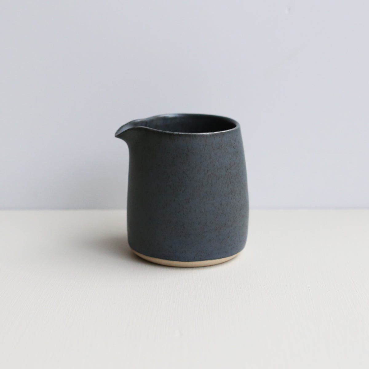 ODA MILK JUG // BLUE