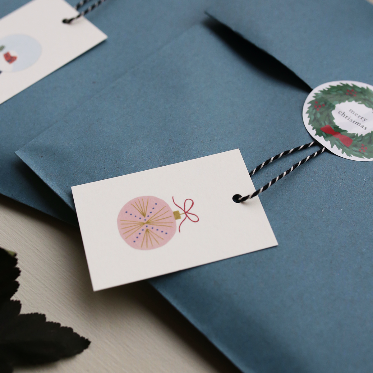 CHRISTMAS GIFT TAGS // 8 PCS.