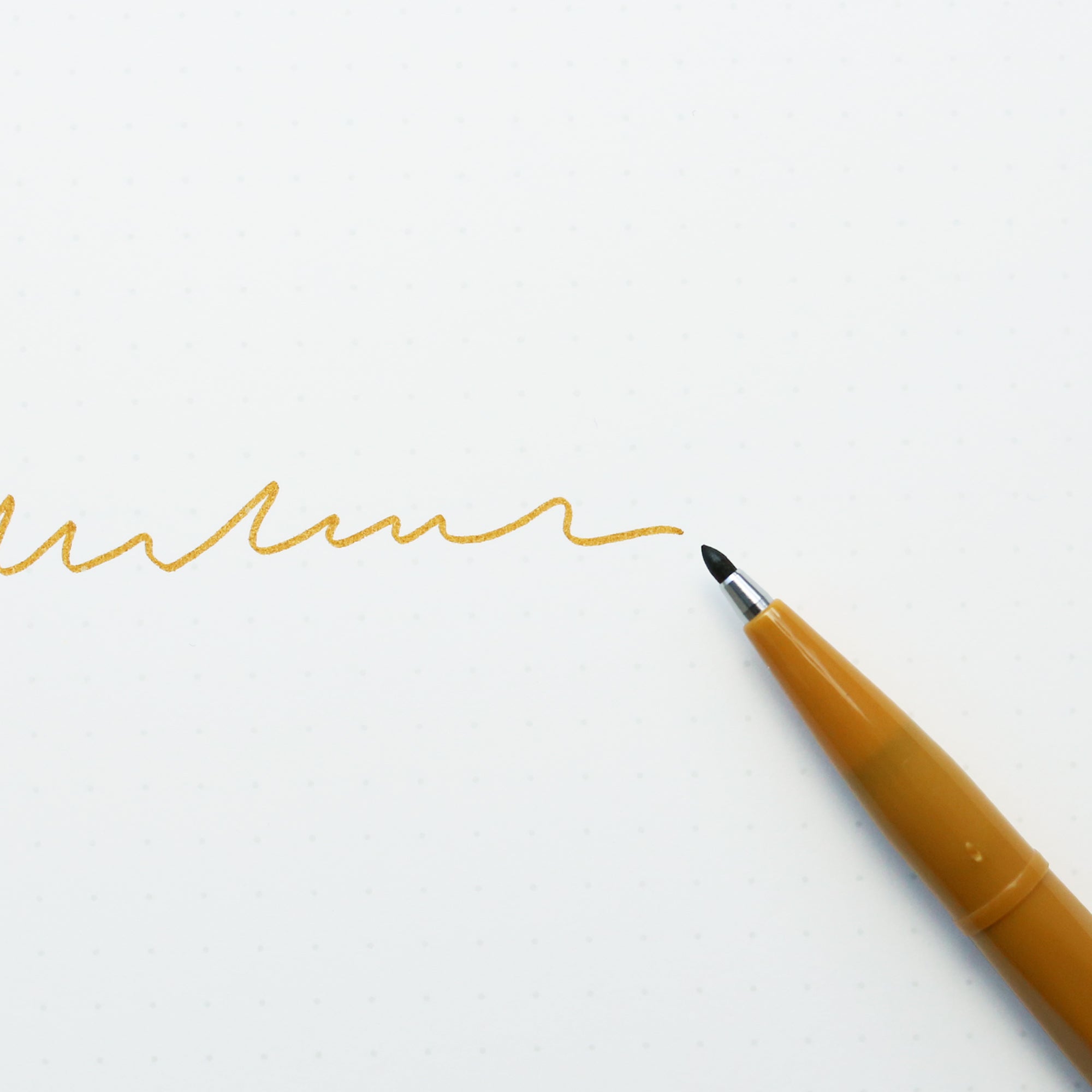 SIGN PEN // OCHRE YELLOW