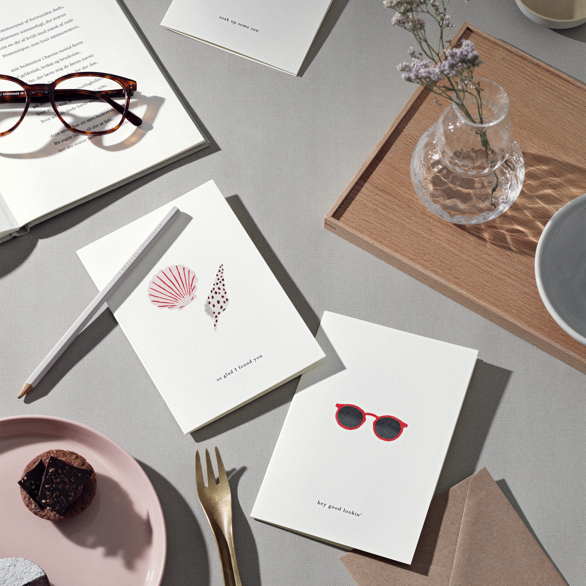 GREETING CARD // SUNGLASSES