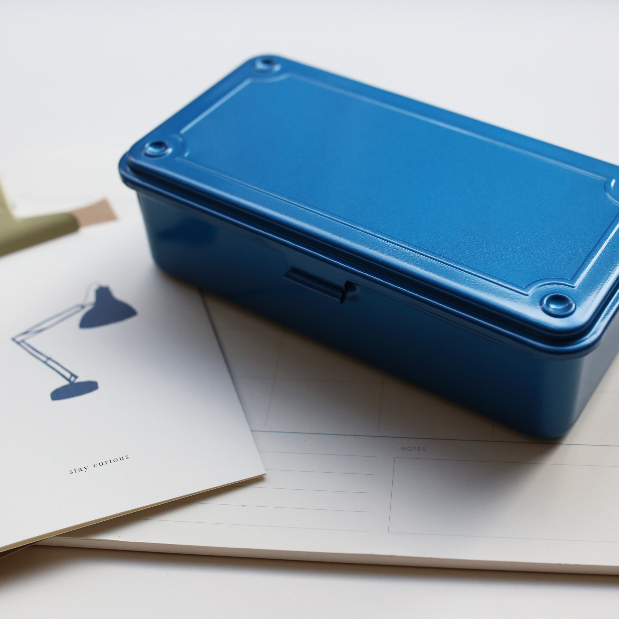 T-190 STEEL TOOL BOX // BLUE