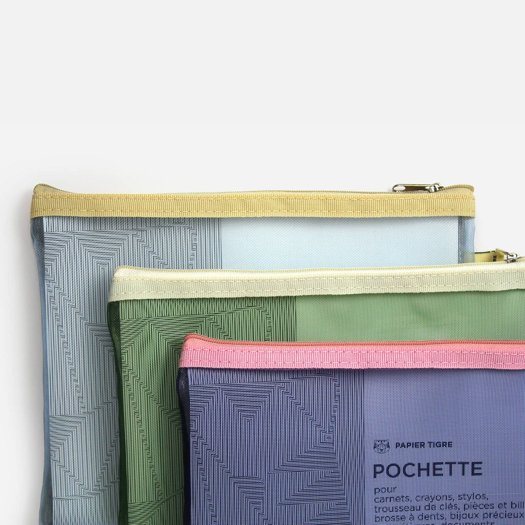 MESH POUCH M // BEIGE & SKY BLUE