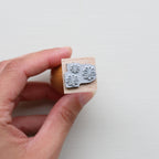 RUBBER STAMP // DAISIES