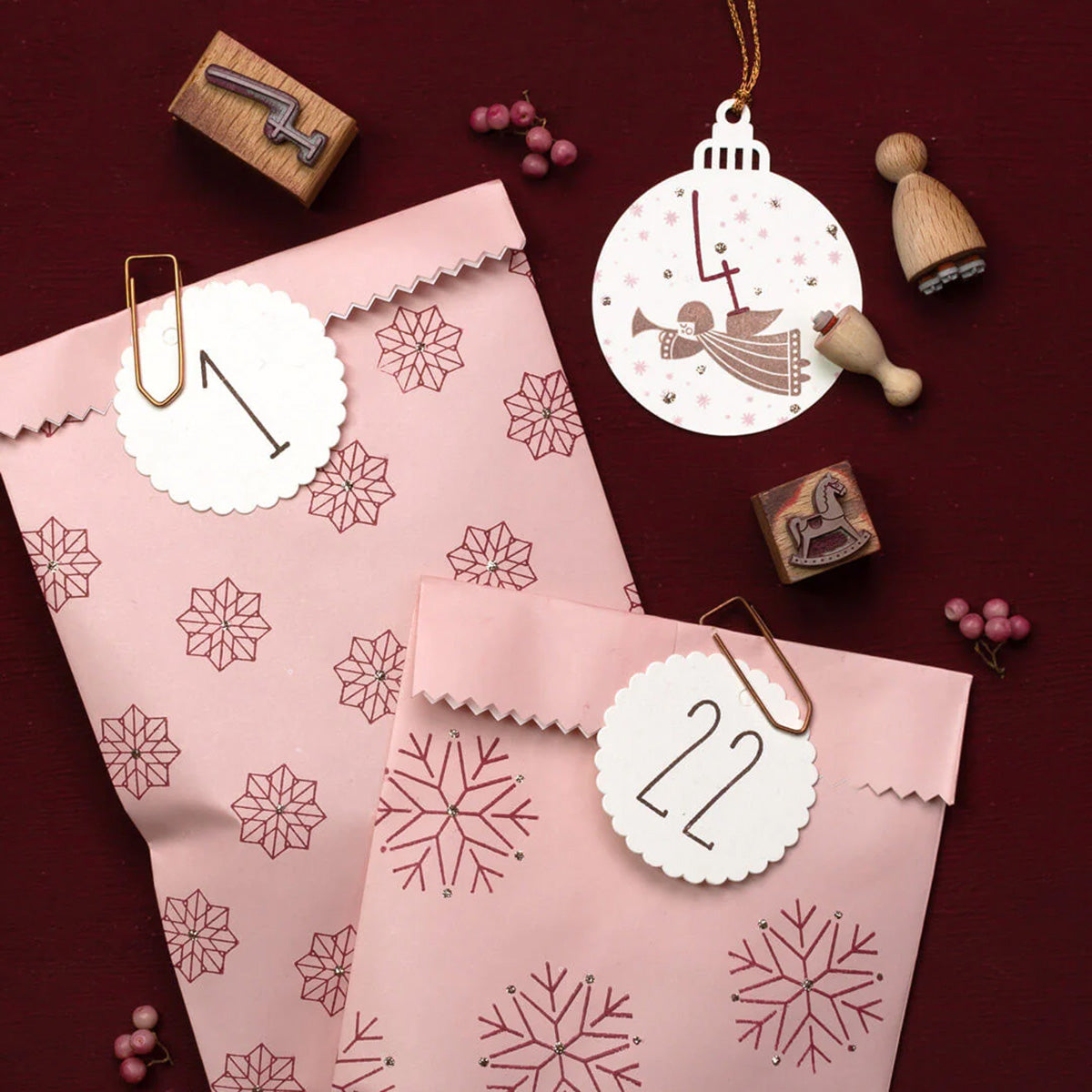 CHRISTMAS GIFT TAG // ORNAMENT S