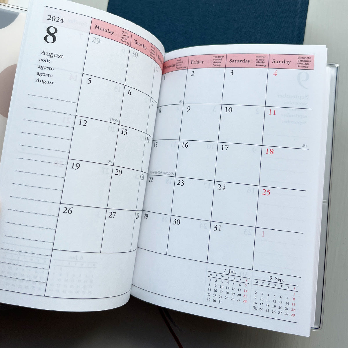 files/IvoryAbstract_Mark_sDairyCalendar2024_05_abfcb4d3-3278-4880-b065-3505d0ea5f4b.jpg