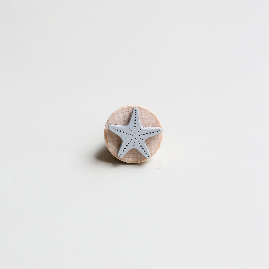 STEMPEL // SØSTJERNE