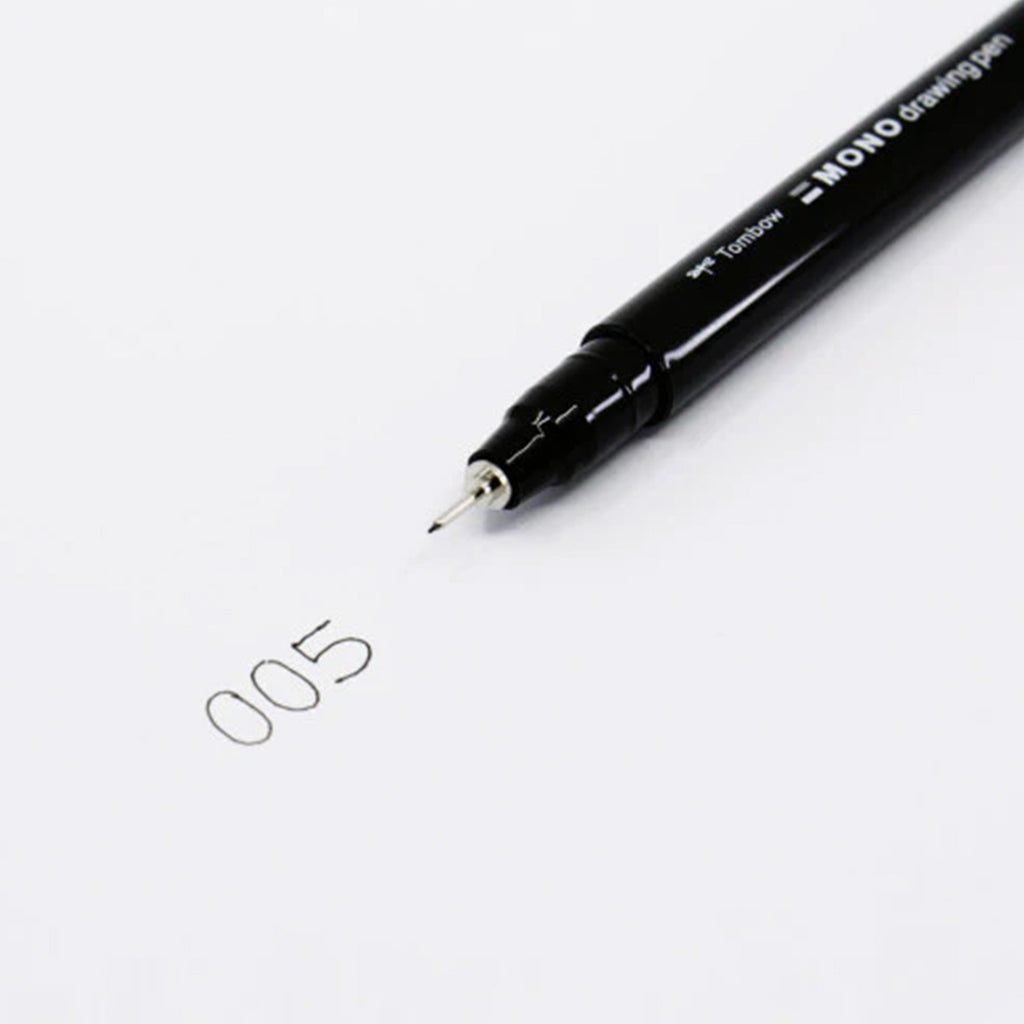 MONO SKITSEPEN // 0.1 mm