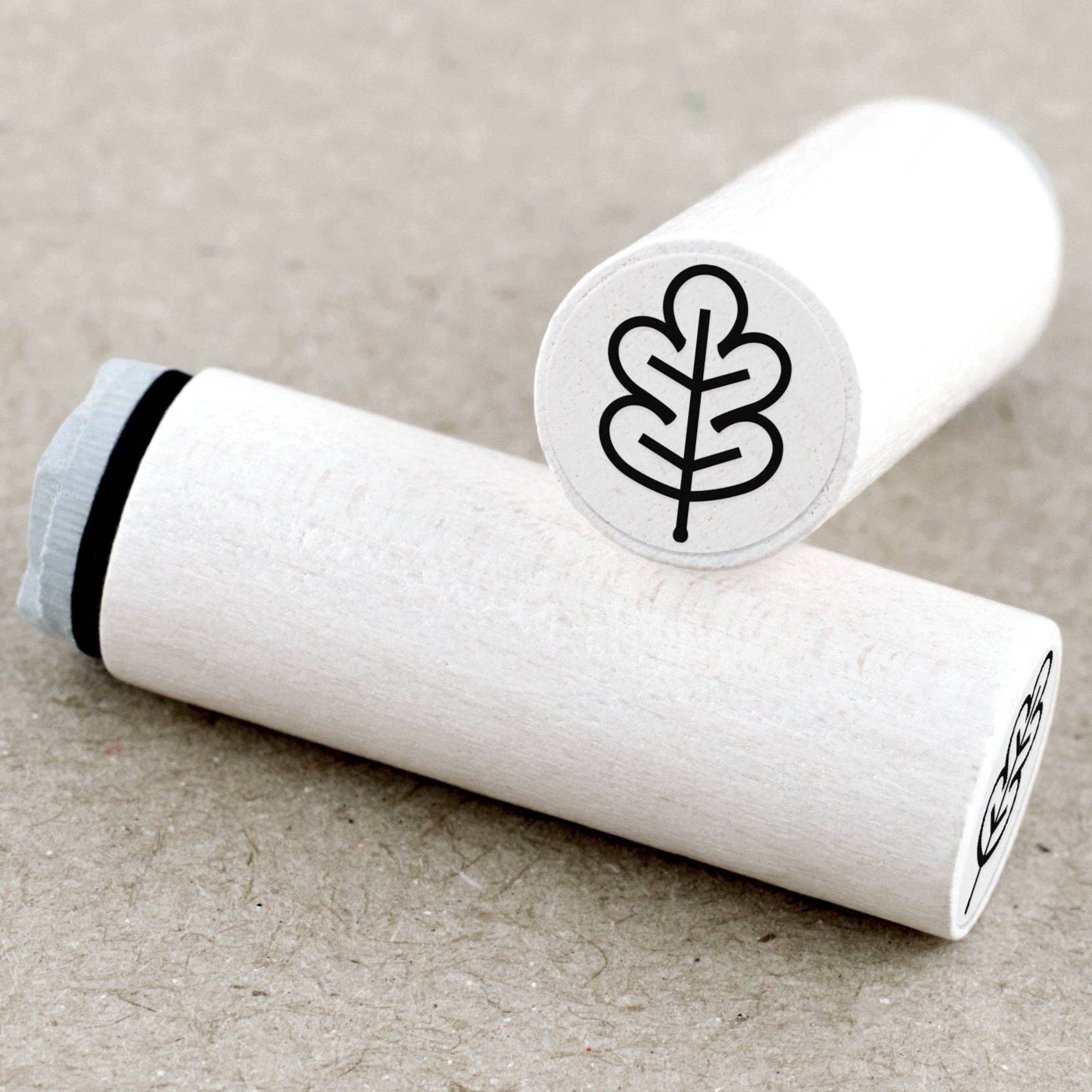 MINI RUBBER STAMP // OAK LEAF