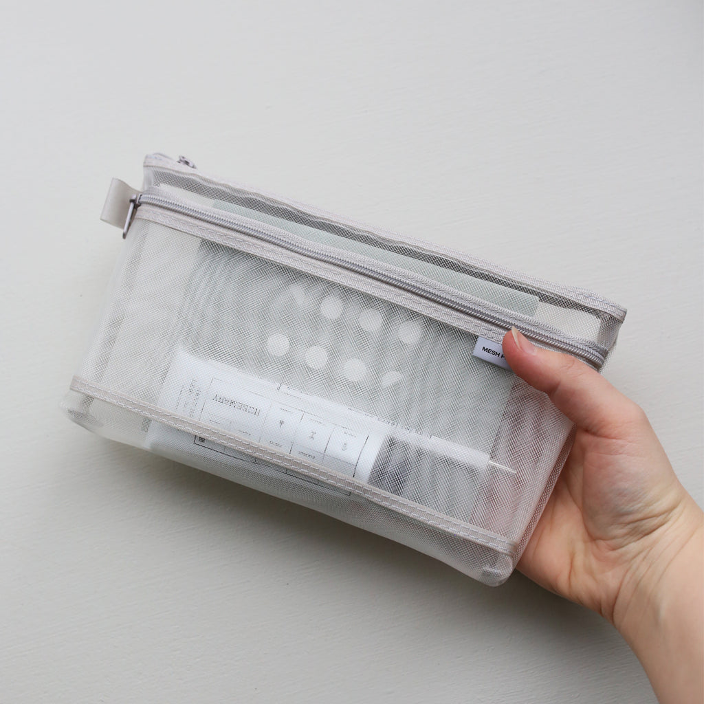 MESH PEN POUCH // GREY