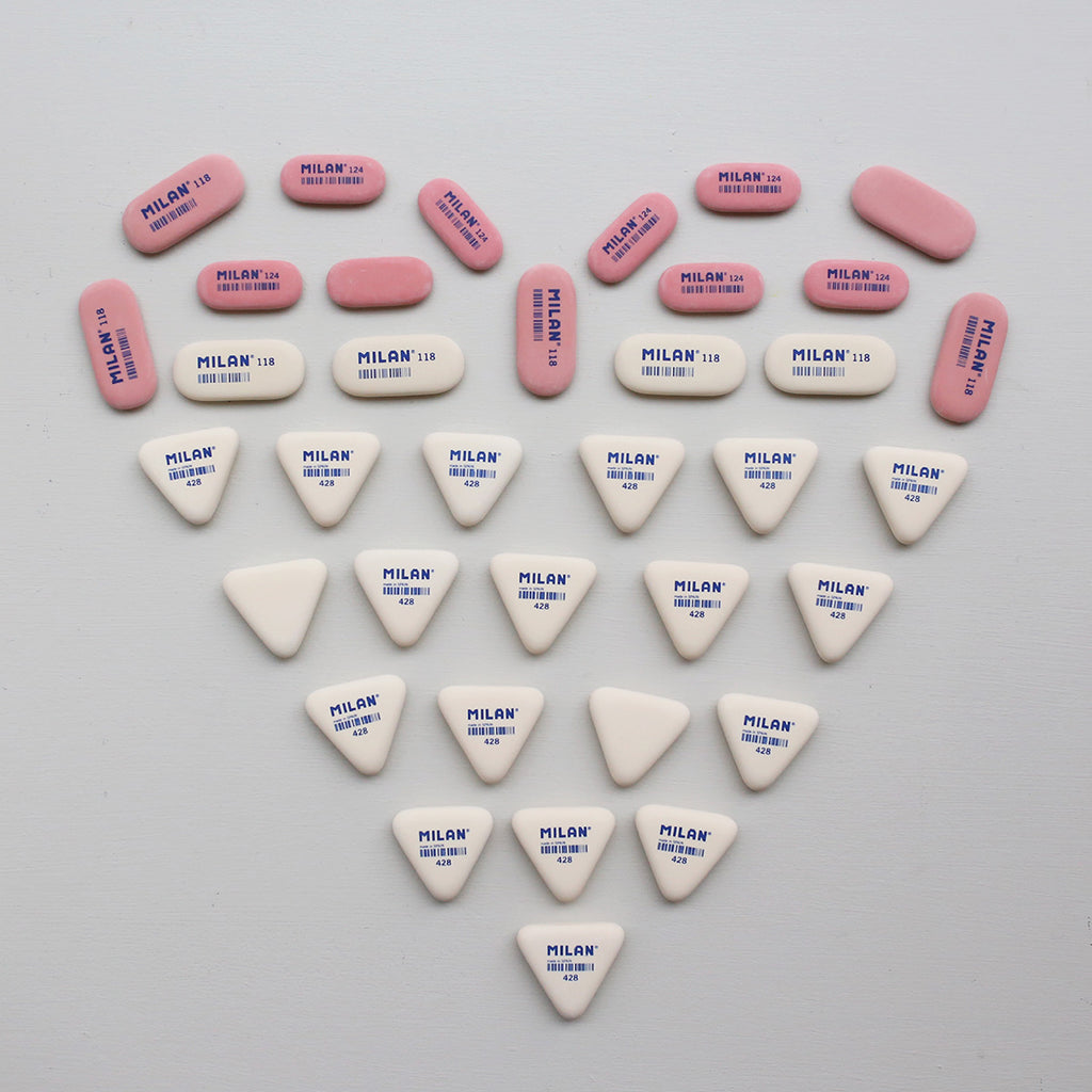 TRIANGULAR RUBBER ERASER 428 // WHITE