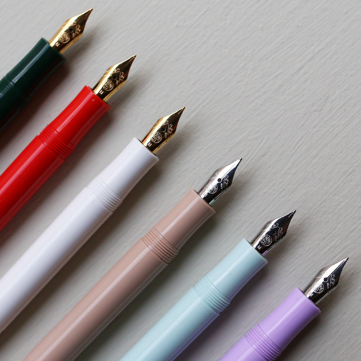 KAWECO CLASSIC SPORT FYLDEPEN // RØD (M)