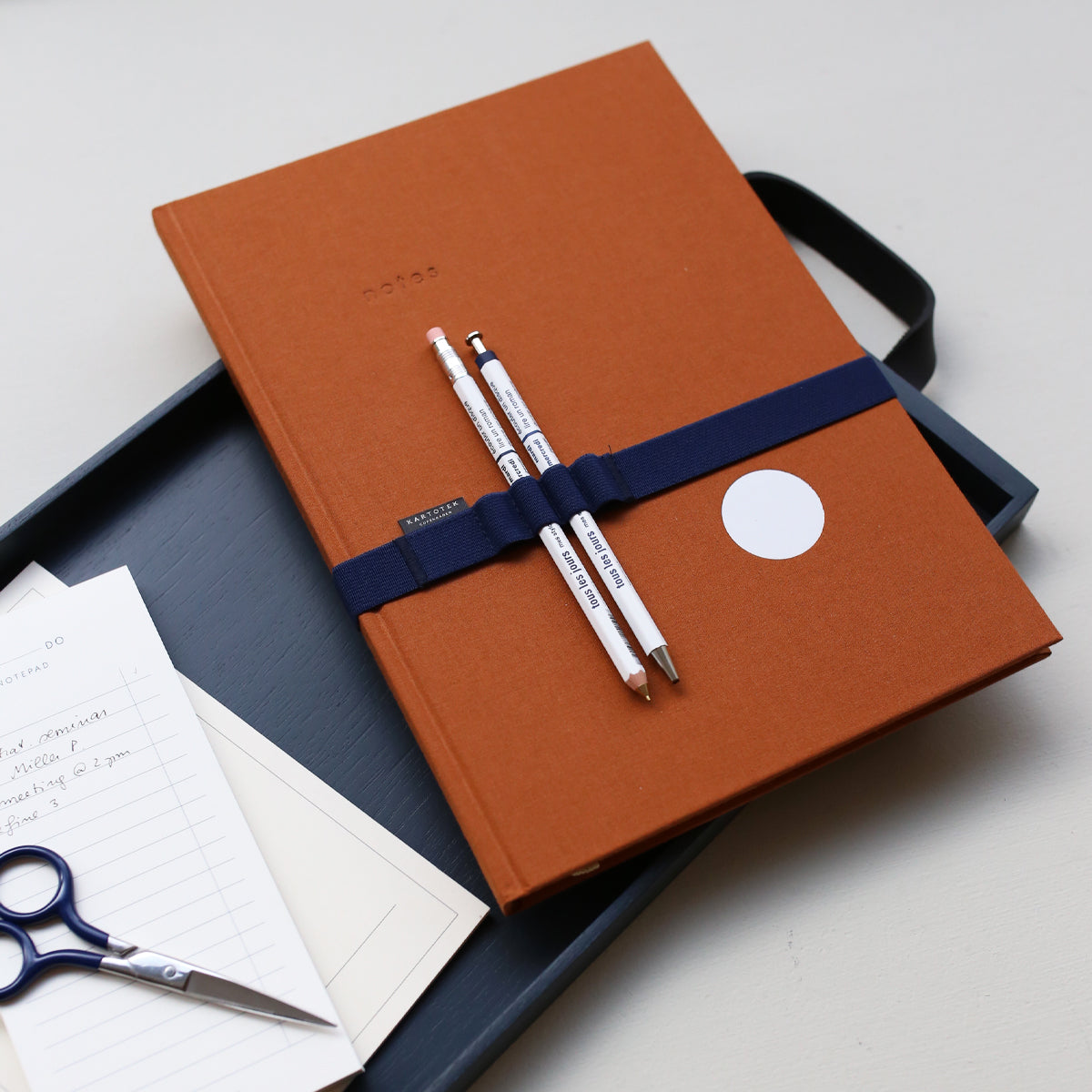 HARDCOVER NOTESBOG A4 // OKKER