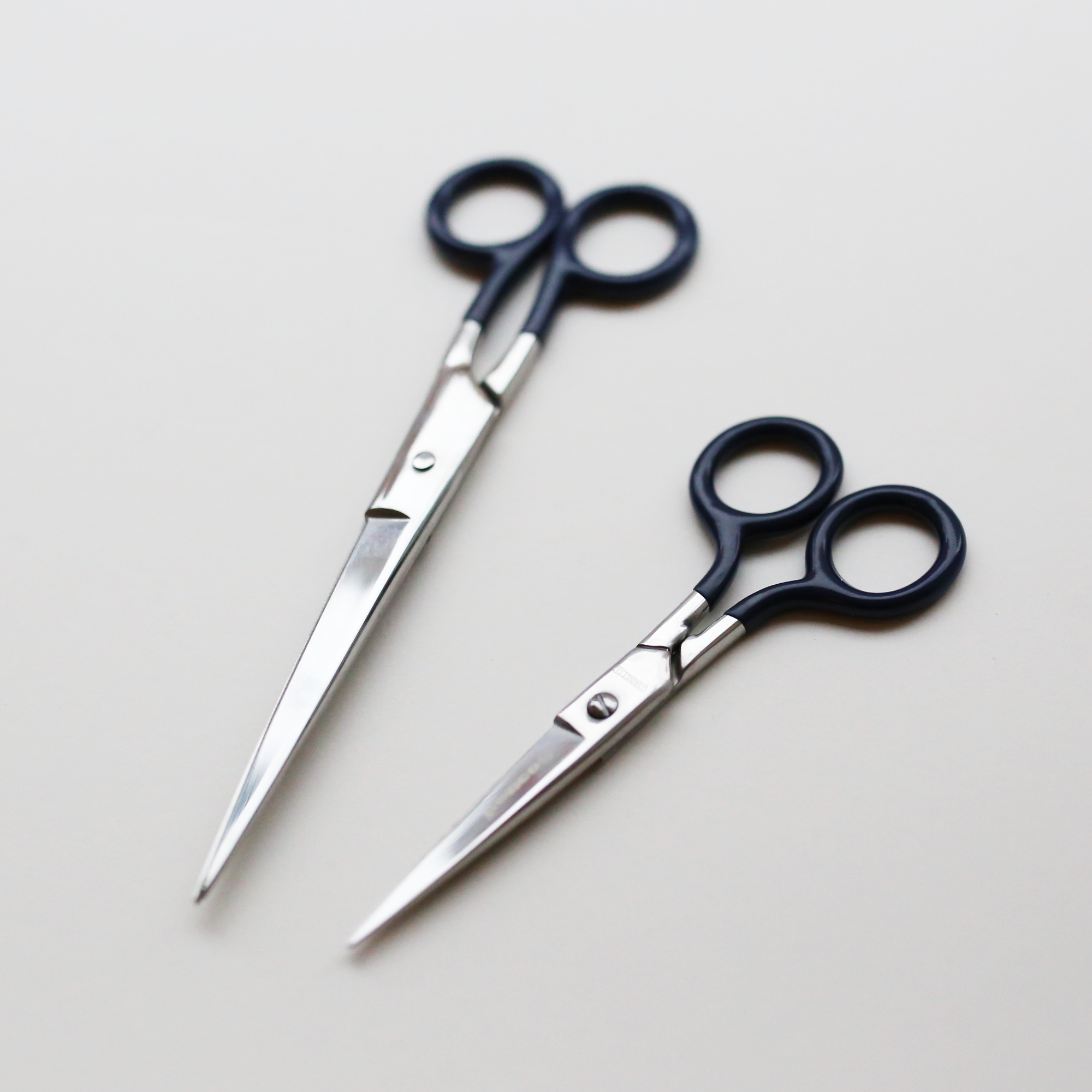 STAINLESS STEEL SCISSORS S // NAVY