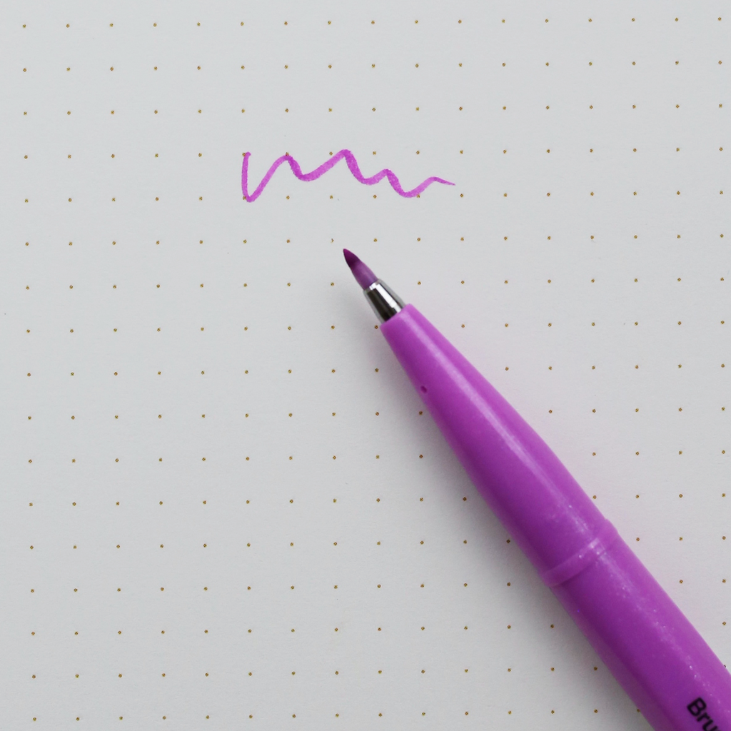 SIGN PEN BRUSH // PINK LILLA