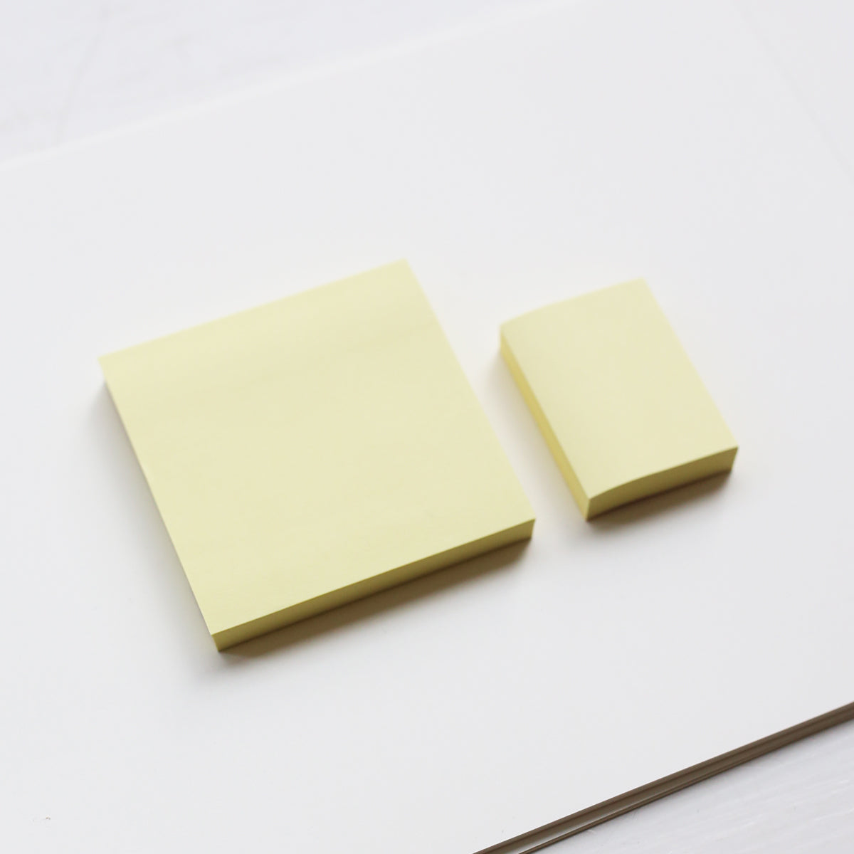 products/StickyNotes_Postit_Yellow_76x76mm_02.jpg