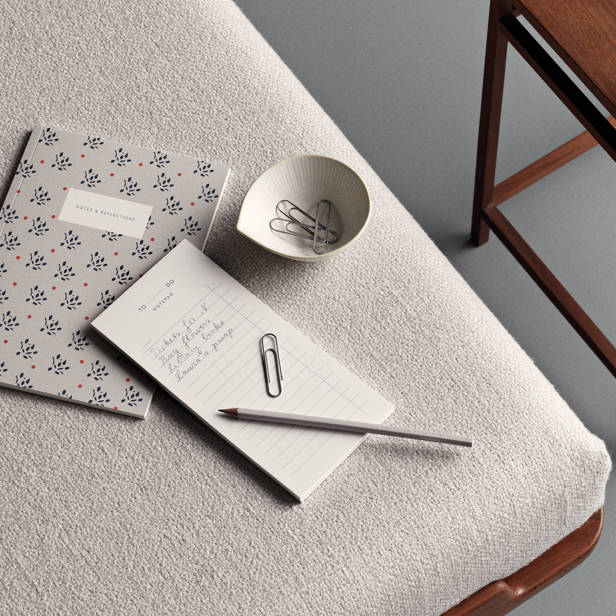 TO DO NOTEPAD