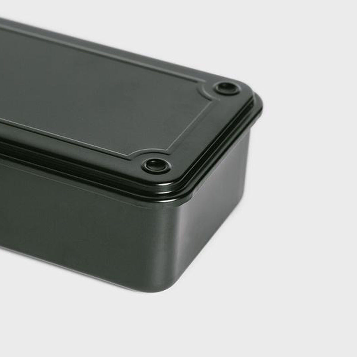 T-190 STEEL TOOL BOX // BLACK